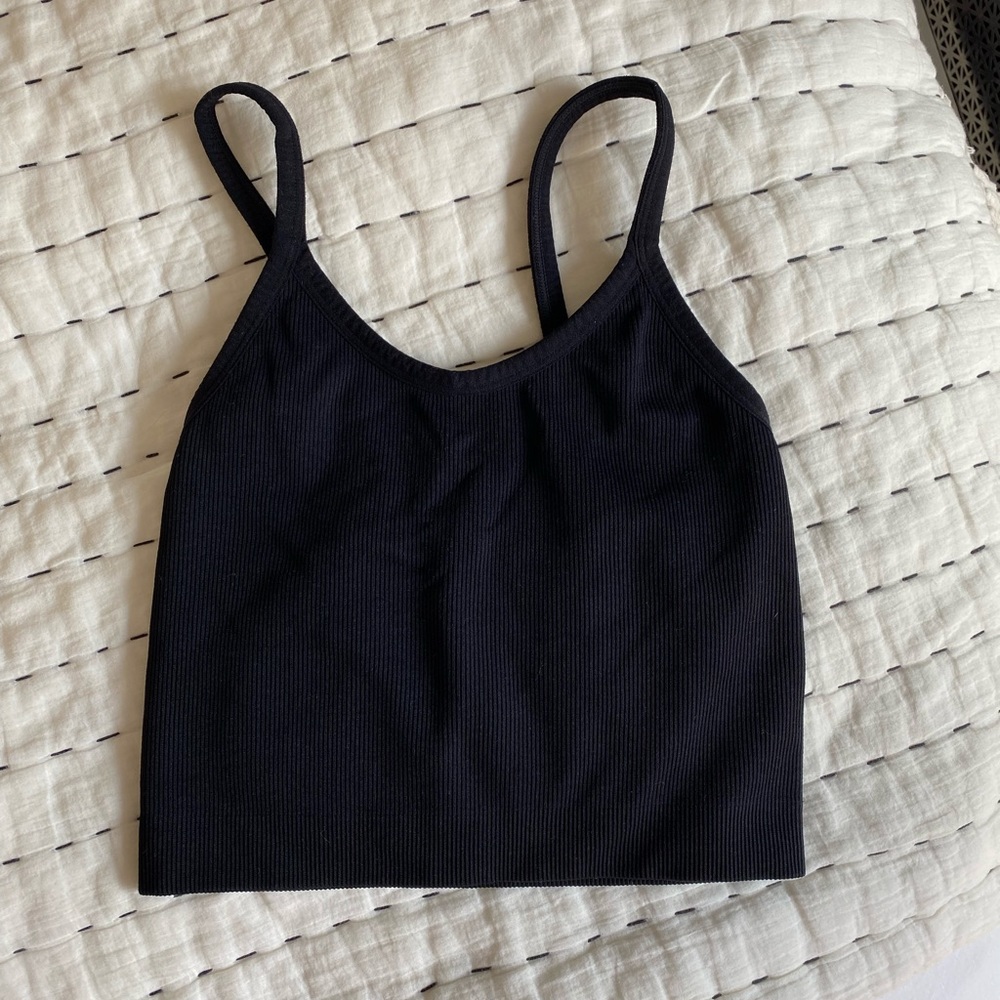 Set Active Small Body Crop Tank in Black